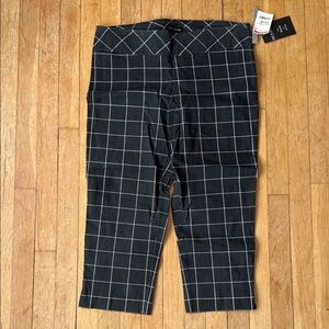 Zac & Rachel Black and White Checkered Cropped Pants
